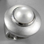 Schmuck-Michel Damen Ring Silber 925 mit feiner MabePerle (1110) - Ringgröße 56